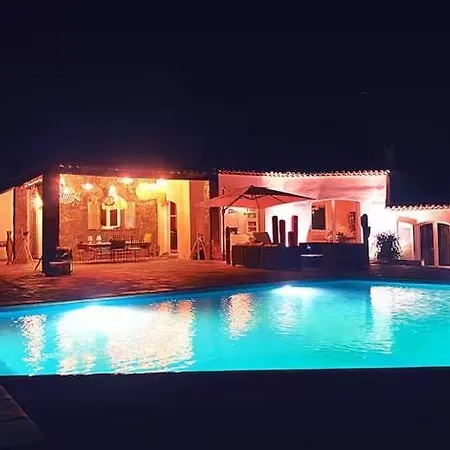 Luxury Villa, Infinity Pool, 5 Min *