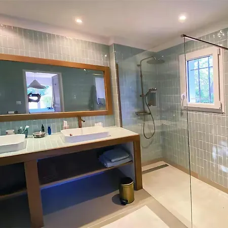 Villa Luxury Villa, Infinity Pool, 5 Min Ramatuelle